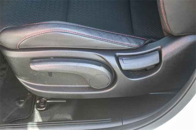 2025 Kia Soul GT-Line Glendale CA 2025 Kia Soul GT-Line Glendale CA