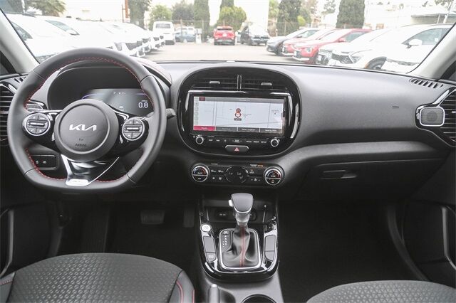 2025 Kia Soul GT-Line Glendale CA 2025 Kia Soul GT-Line Glendale CA