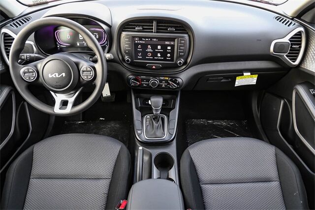 2025 Kia Soul LX Glendale CA 2025 Kia Soul LX Glendale CA