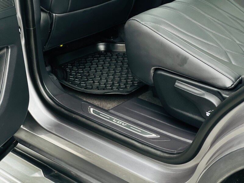 2025 LDV D90 Flagship (2.0L Turbo Diesel) Vaitele 2025 LDV D90 Flagship (2.0L Turbo Diesel) Vaitele