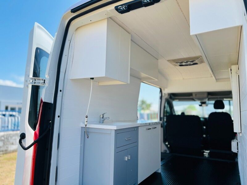 2025 LDV Deliver 9 Van (2.0L Diesel) Vaitele 2025 LDV Deliver 9 Van (2.0L Diesel) Vaitele