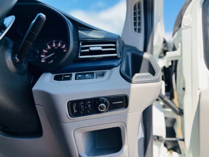 2025 LDV Deliver 9 Van (2.0L Diesel) Vaitele 2025 LDV Deliver 9 Van (2.0L Diesel) Vaitele