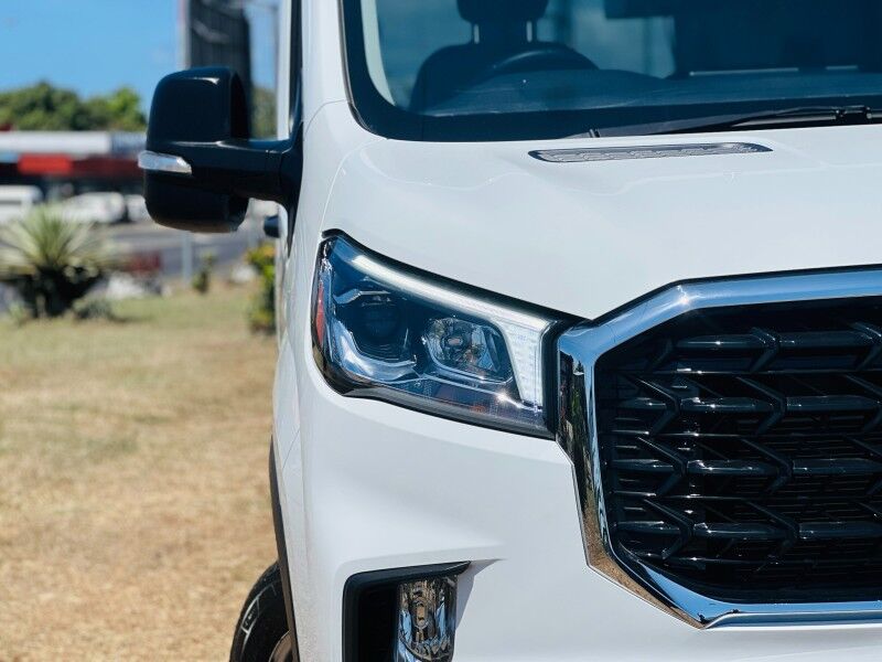 2025 LDV Deliver 9 Van (2.0L Diesel) Vaitele 2025 LDV Deliver 9 Van (2.0L Diesel) Vaitele