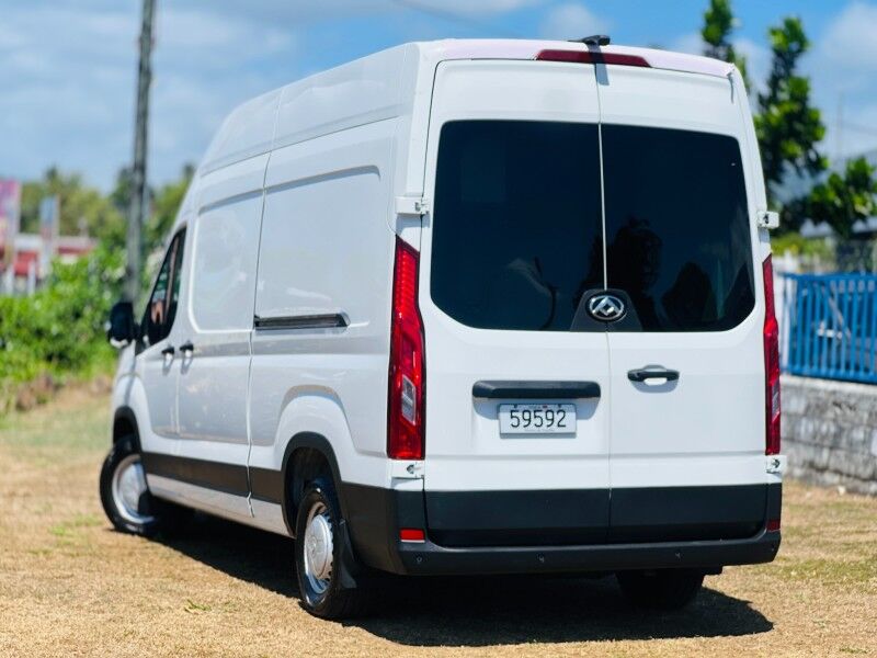 2025 LDV Deliver 9 Van (2.0L Diesel) Vaitele 2025 LDV Deliver 9 Van (2.0L Diesel) Vaitele