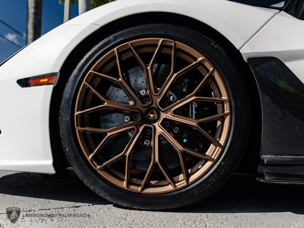 2025 Lamborghini Revuelto West Palm Beach FL