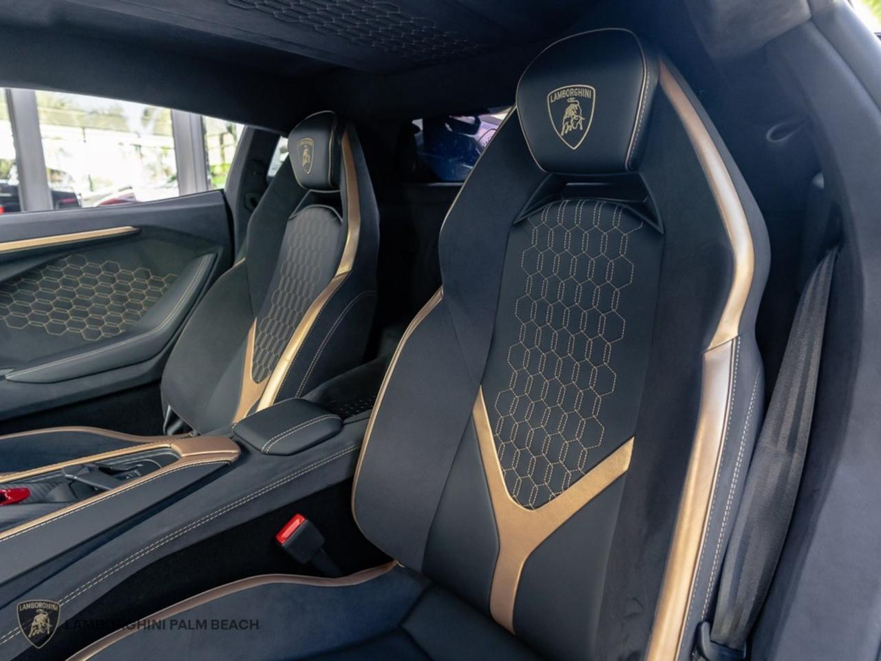 2025 Lamborghini Revuelto West Palm Beach FL