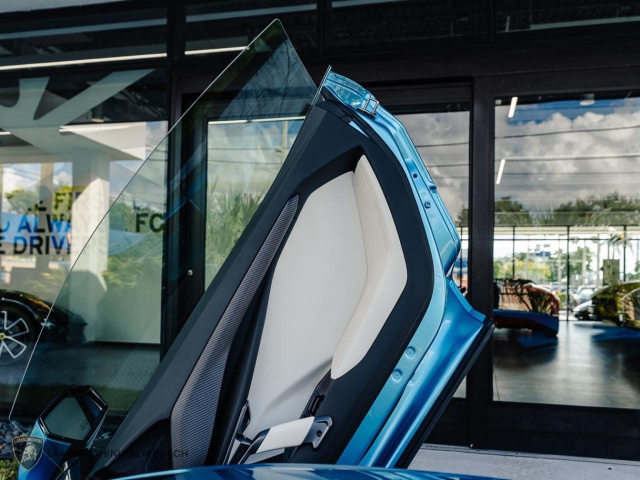 2025 Lamborghini Revuelto West Palm Beach FL