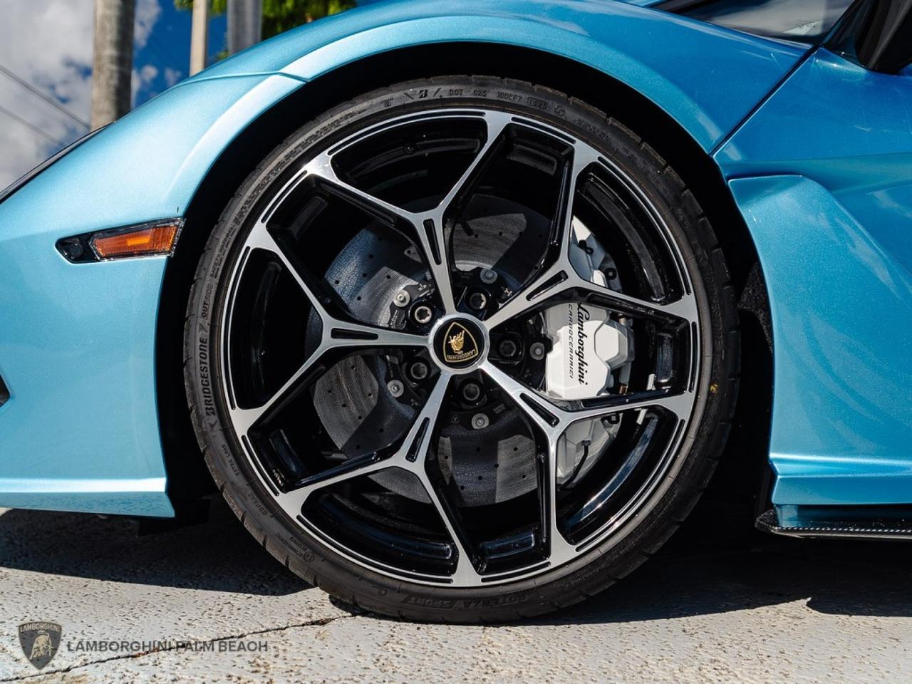 2025 Lamborghini Revuelto West Palm Beach FL