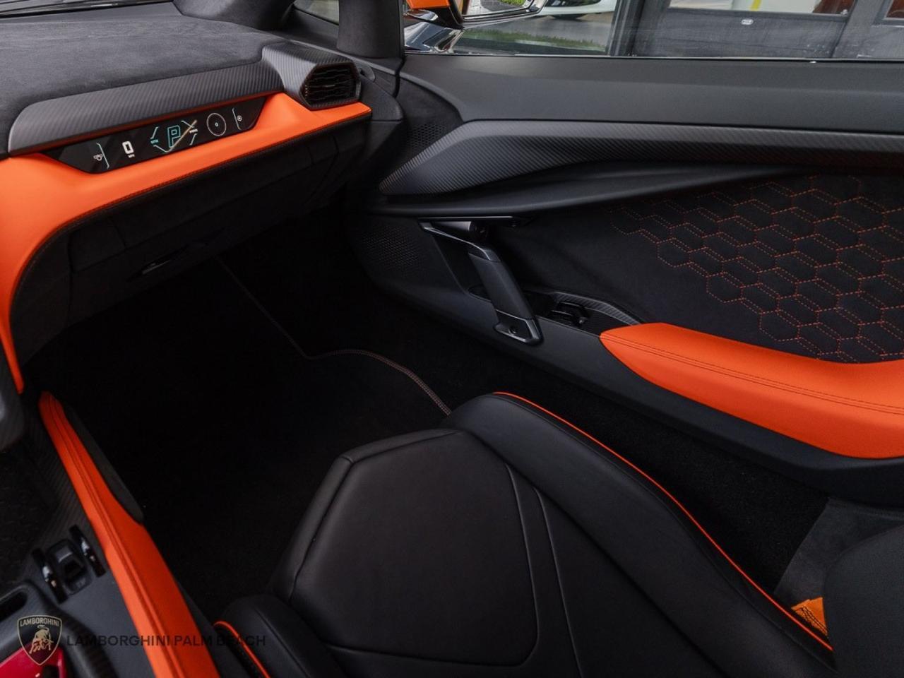 2025 Lamborghini Revuelto West Palm Beach FL