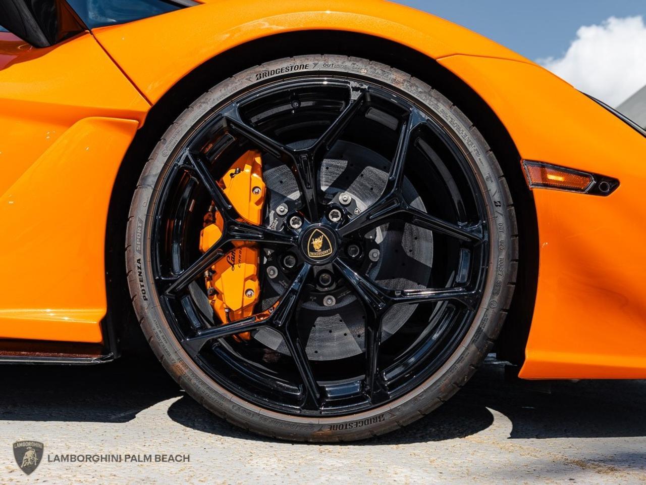 2025 Lamborghini Revuelto West Palm Beach FL