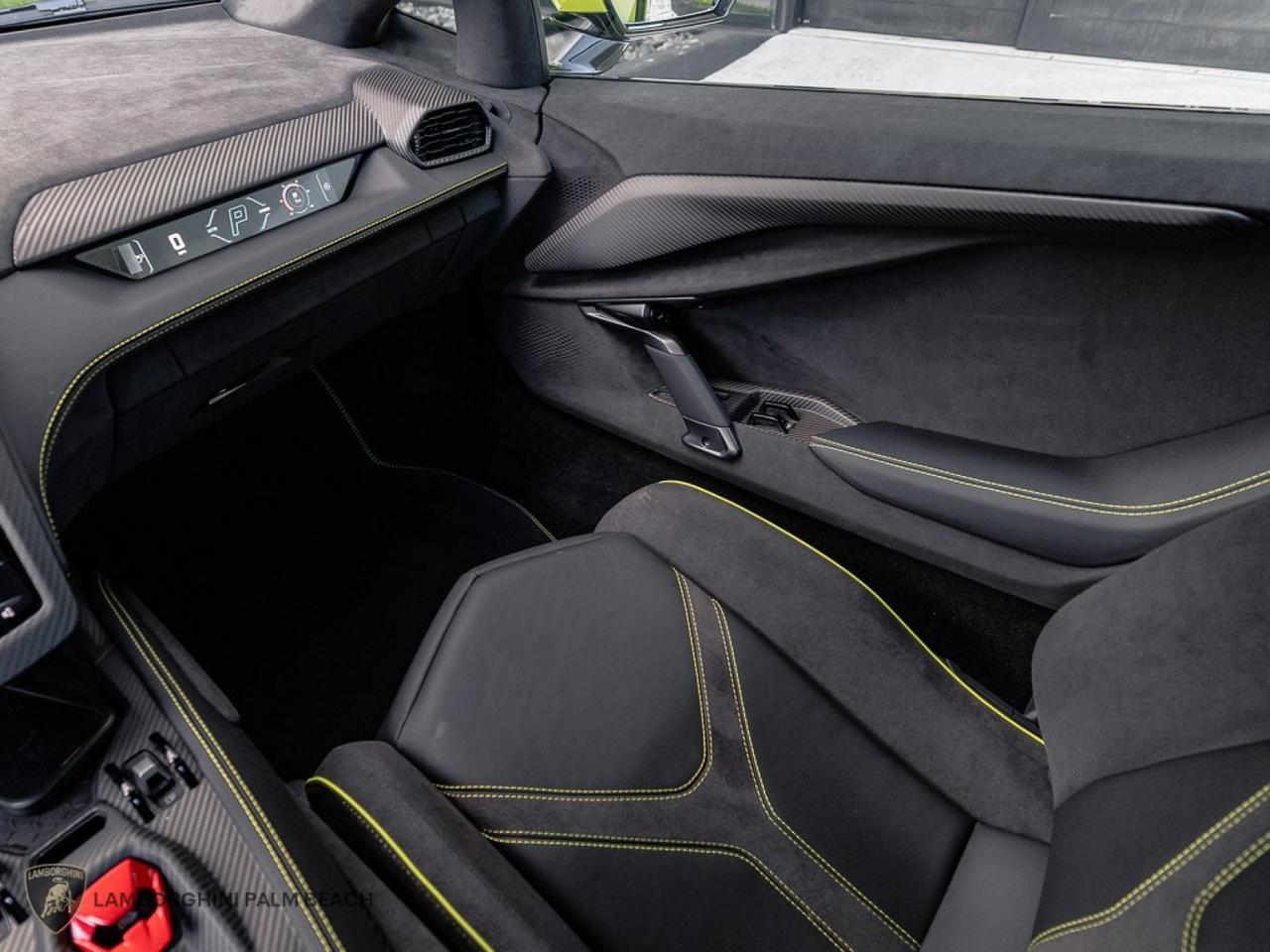 2025 Lamborghini Revuelto West Palm Beach FL