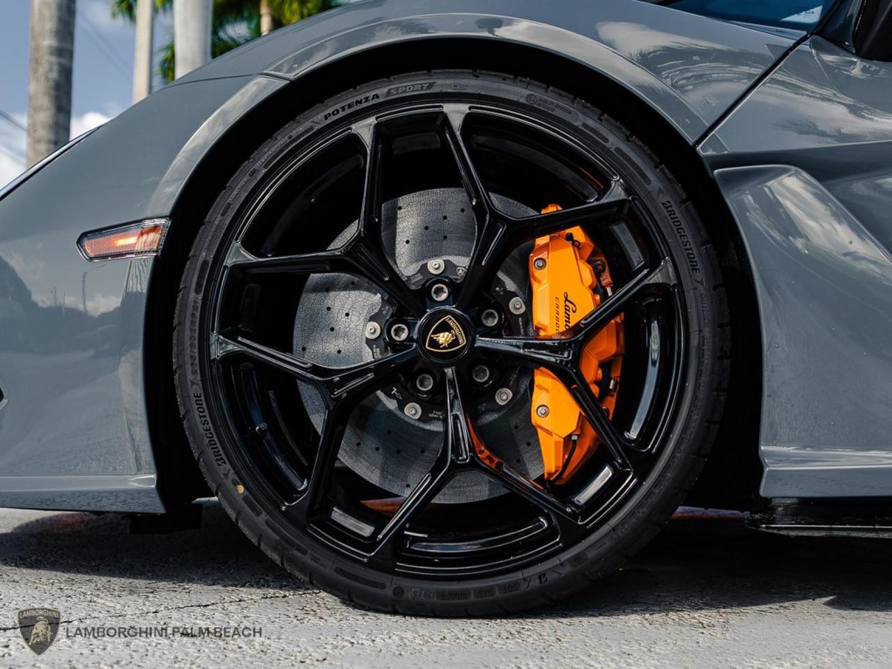 2025 Lamborghini Revuelto West Palm Beach FL