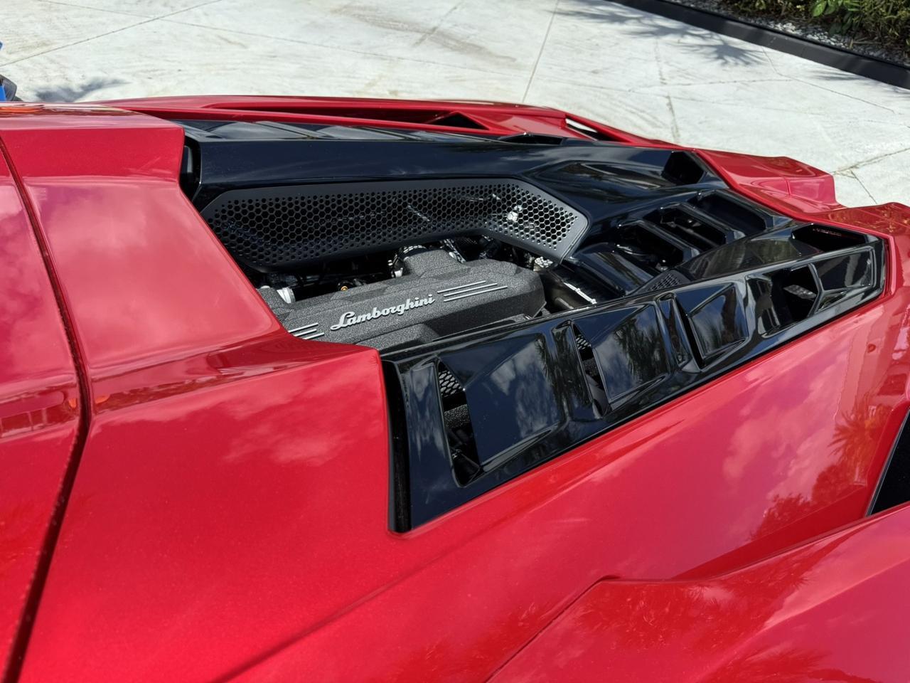 2025 Lamborghini Revuelto West Palm Beach FL