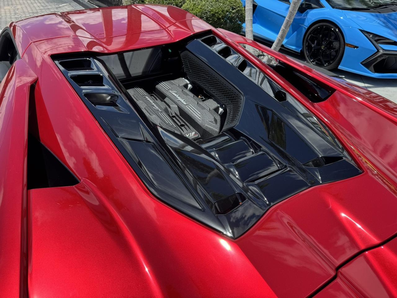 2025 Lamborghini Revuelto West Palm Beach FL