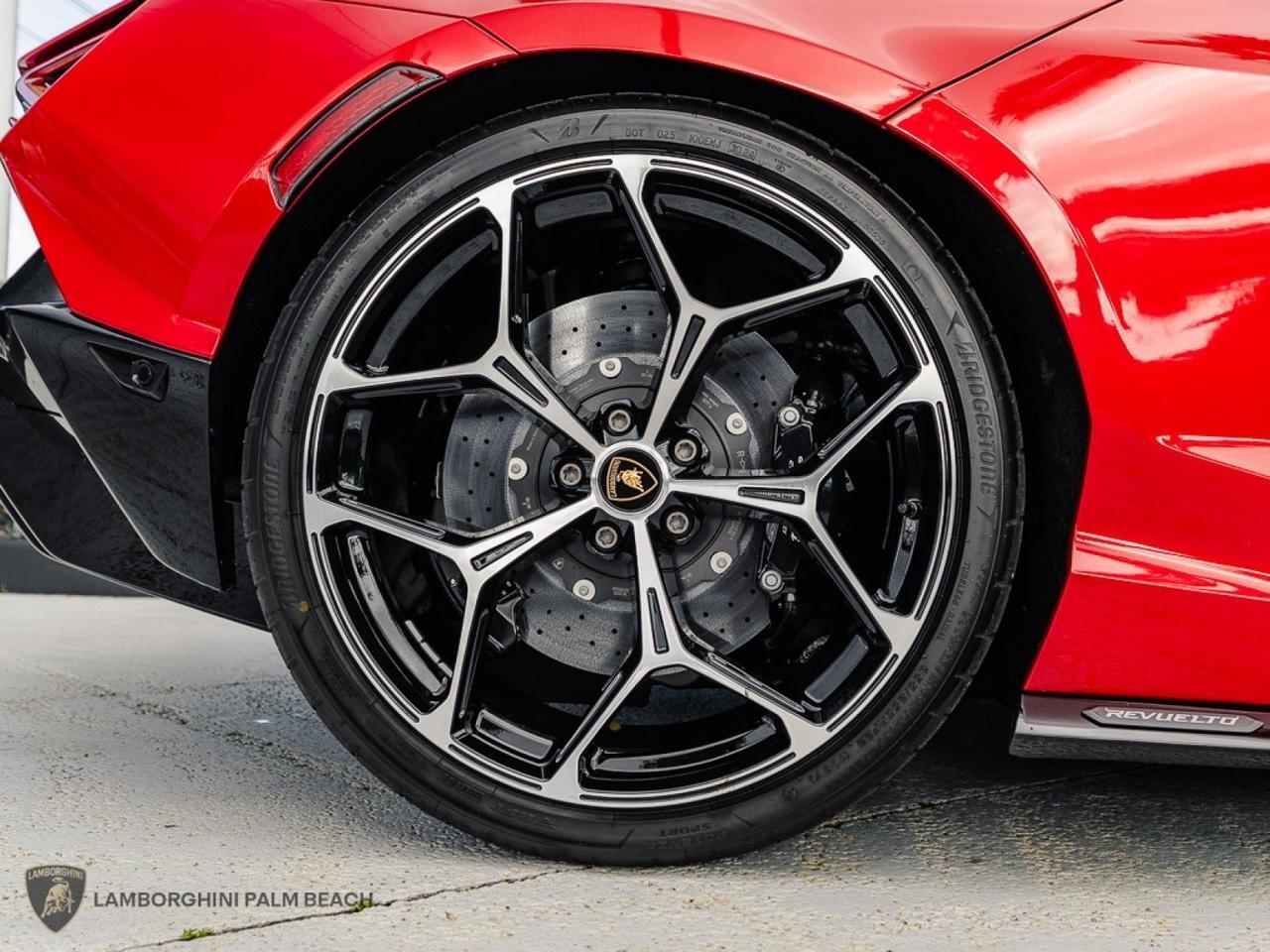 2025 Lamborghini Revuelto West Palm Beach FL