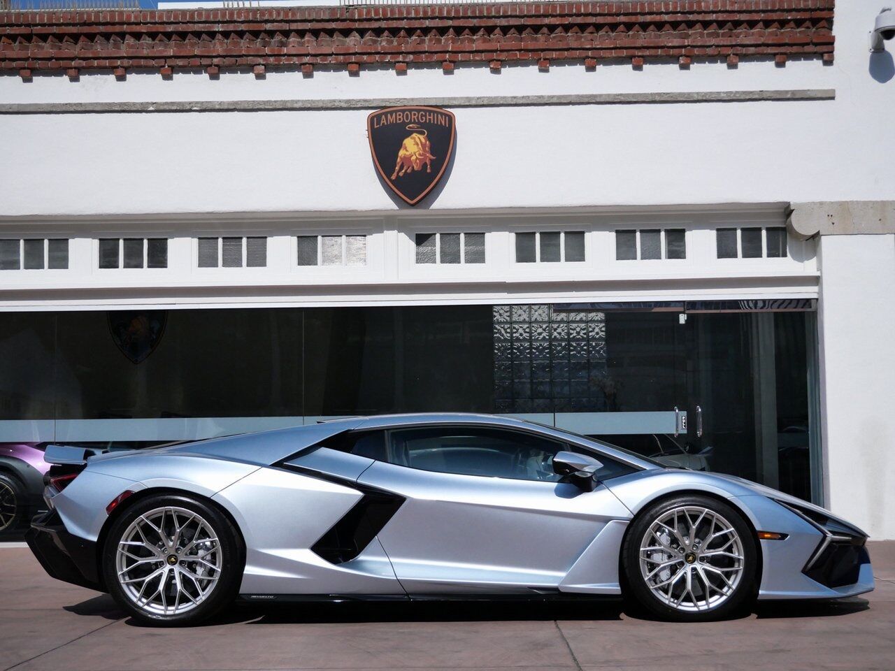 2025 Lamborghini Revuelto Base Base Lawrence KS