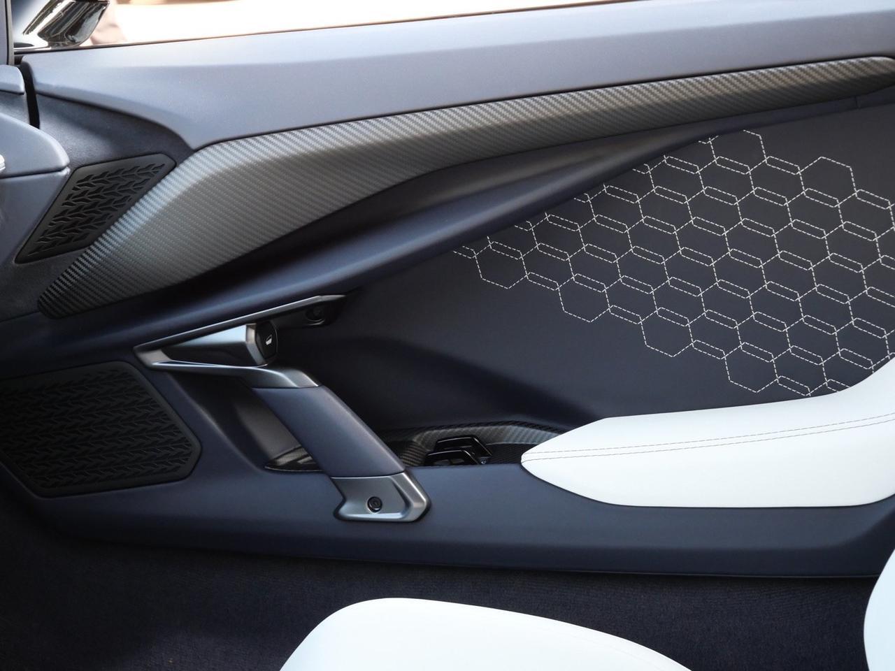 2025 Lamborghini Revuelto Base Base Lawrence KS