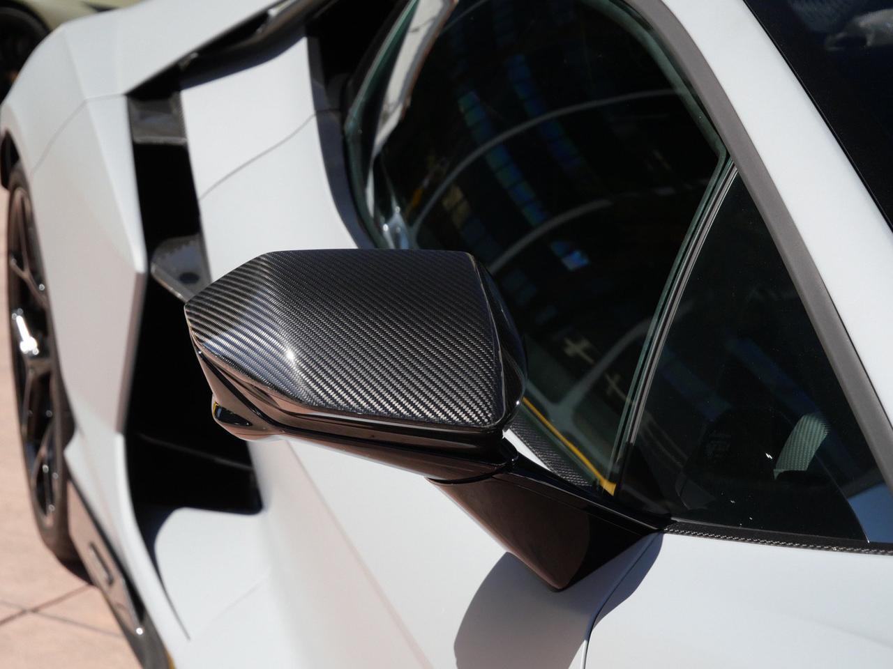 2025 Lamborghini Revuelto Base Base Lawrence KS