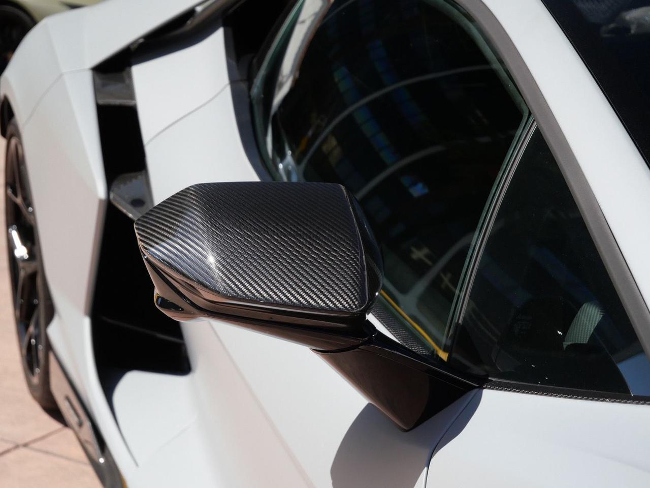 2025 Lamborghini Revuelto Base Base Lawrence KS