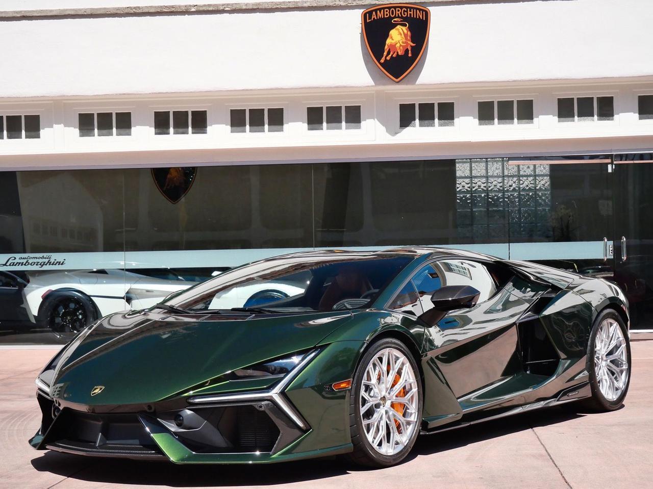 2025 Lamborghini Revuelto Base Base Lawrence KS