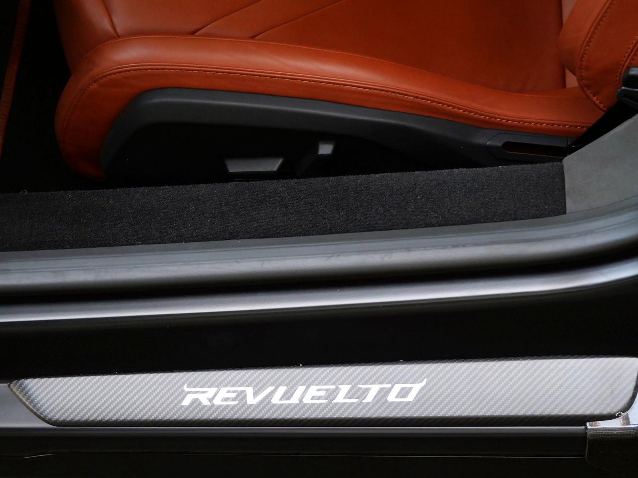 2025 Lamborghini Revuelto Base Base Lawrence KS