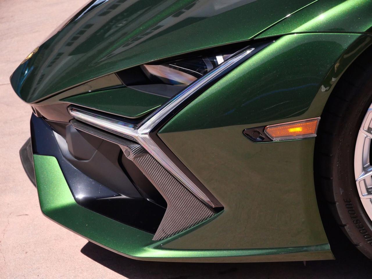 2025 Lamborghini Revuelto Base Base Lawrence KS