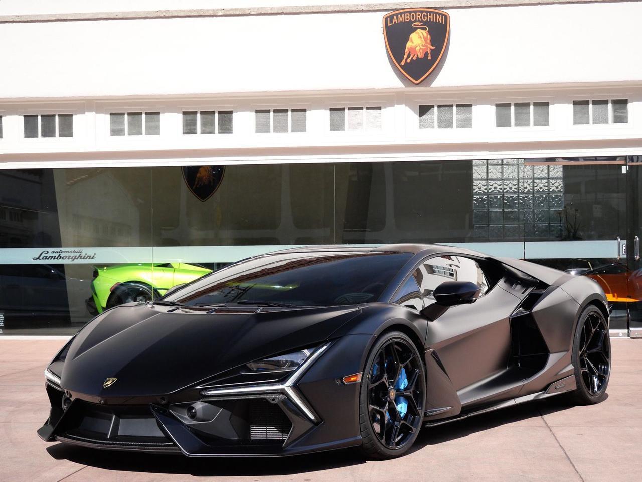 2025 Lamborghini Revuelto Base Base Lawrence KS