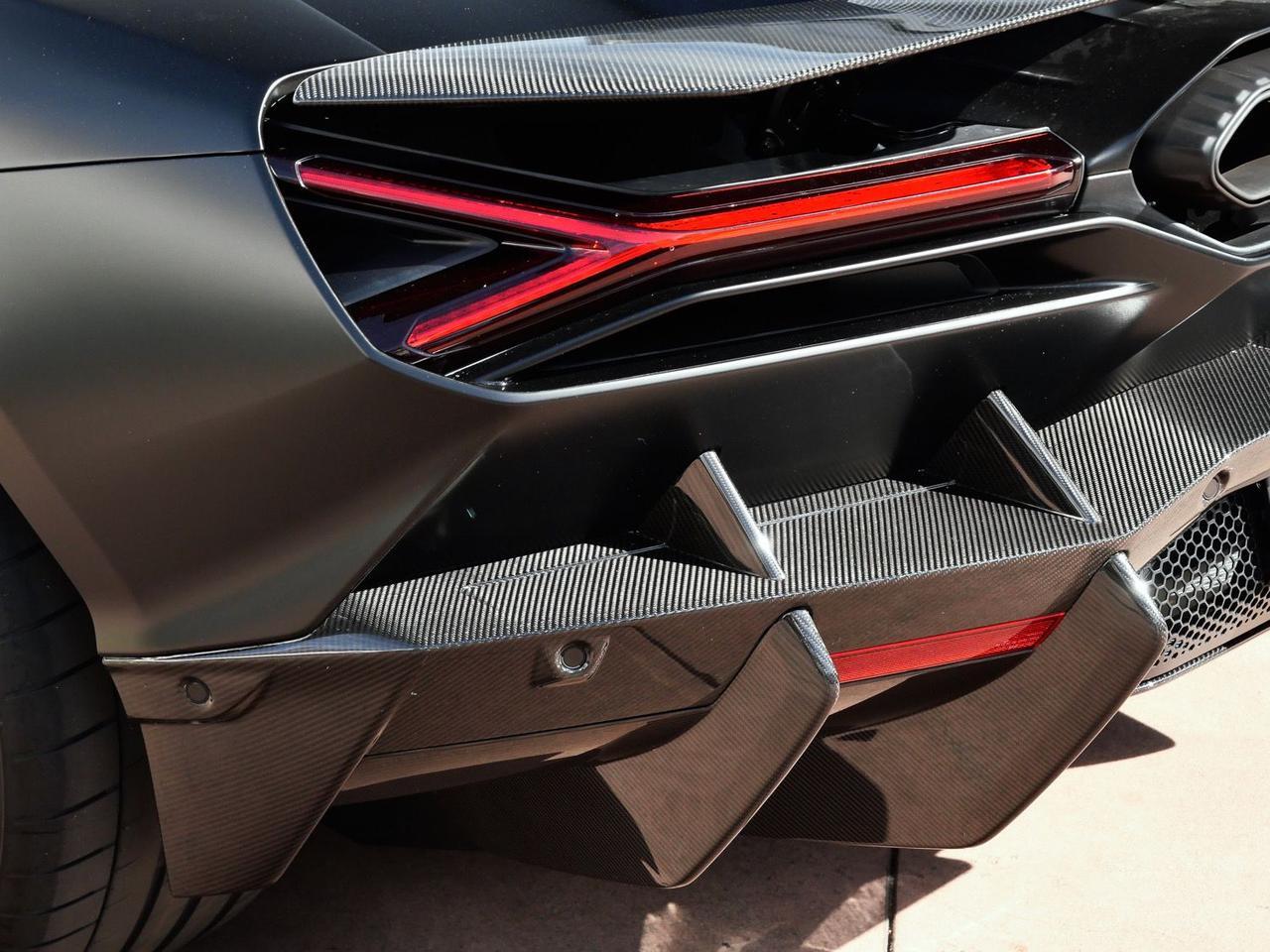 2025 Lamborghini Revuelto Base Base Lawrence KS