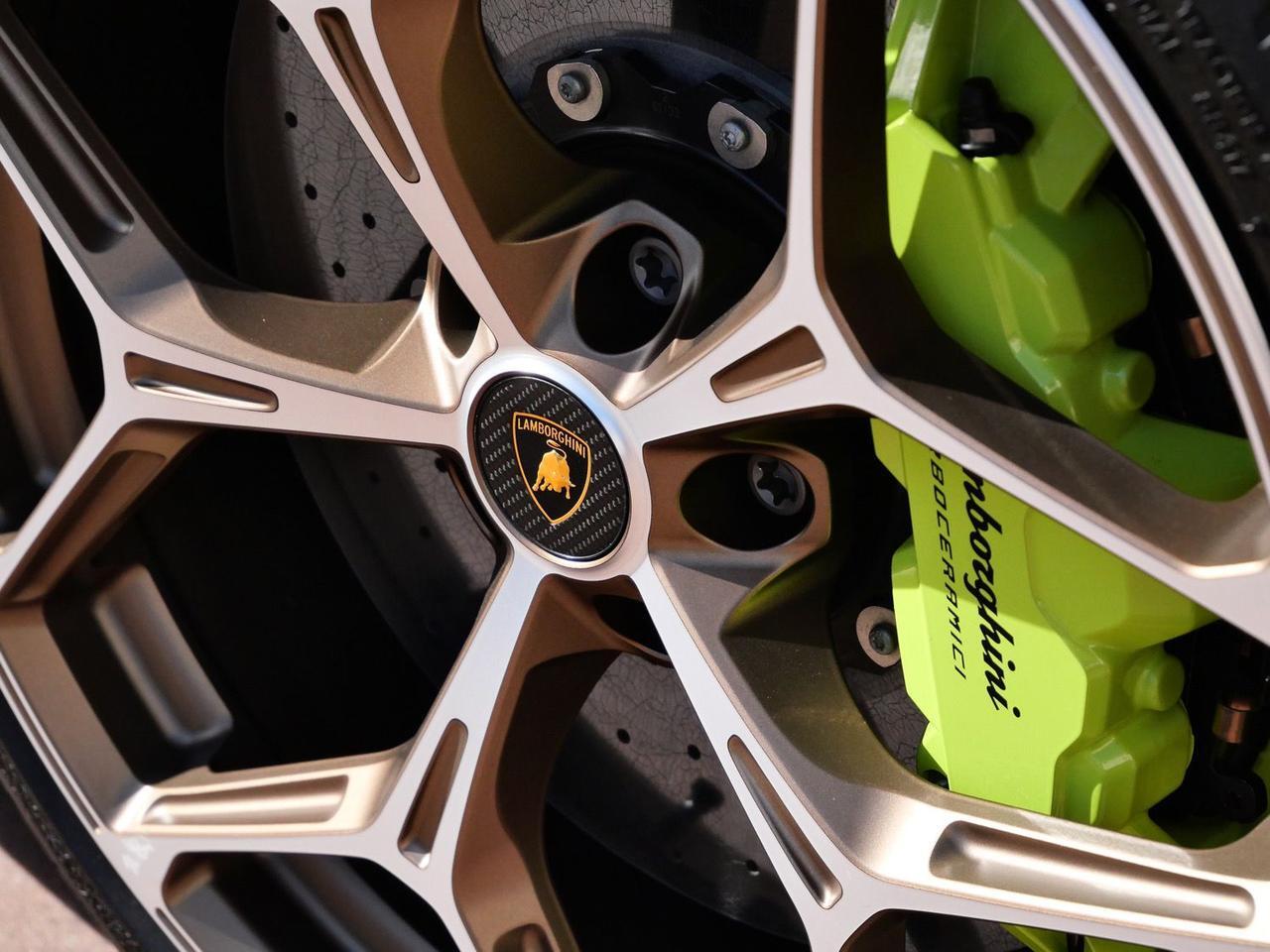 2025 Lamborghini Revuelto Base Base Lawrence KS