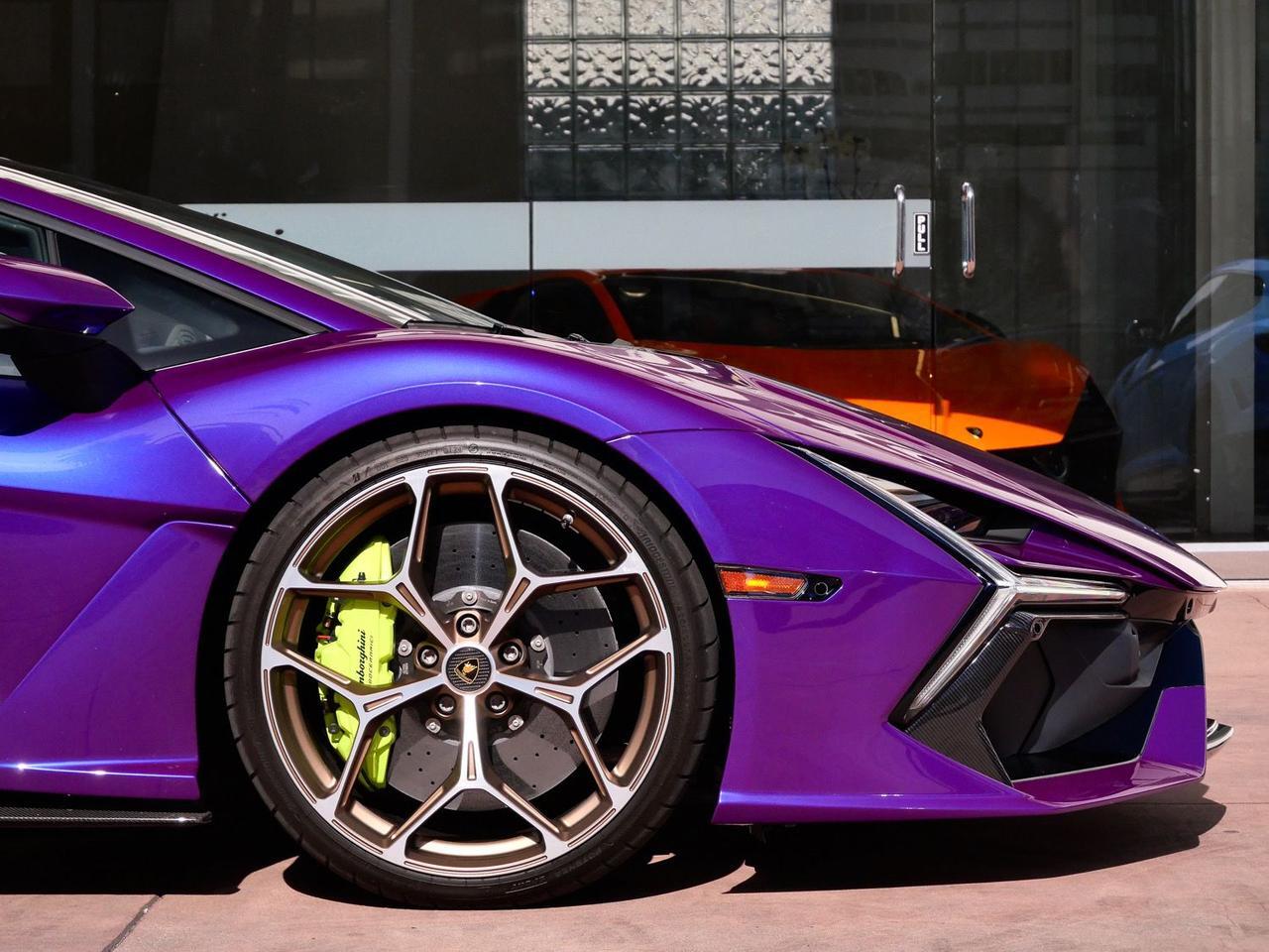 2025 Lamborghini Revuelto Base Base Lawrence KS