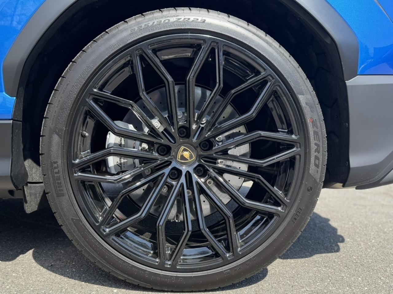 2025 Lamborghini Urus SE Charlotte NC 2025 Lamborghini Urus SE Charlotte NC