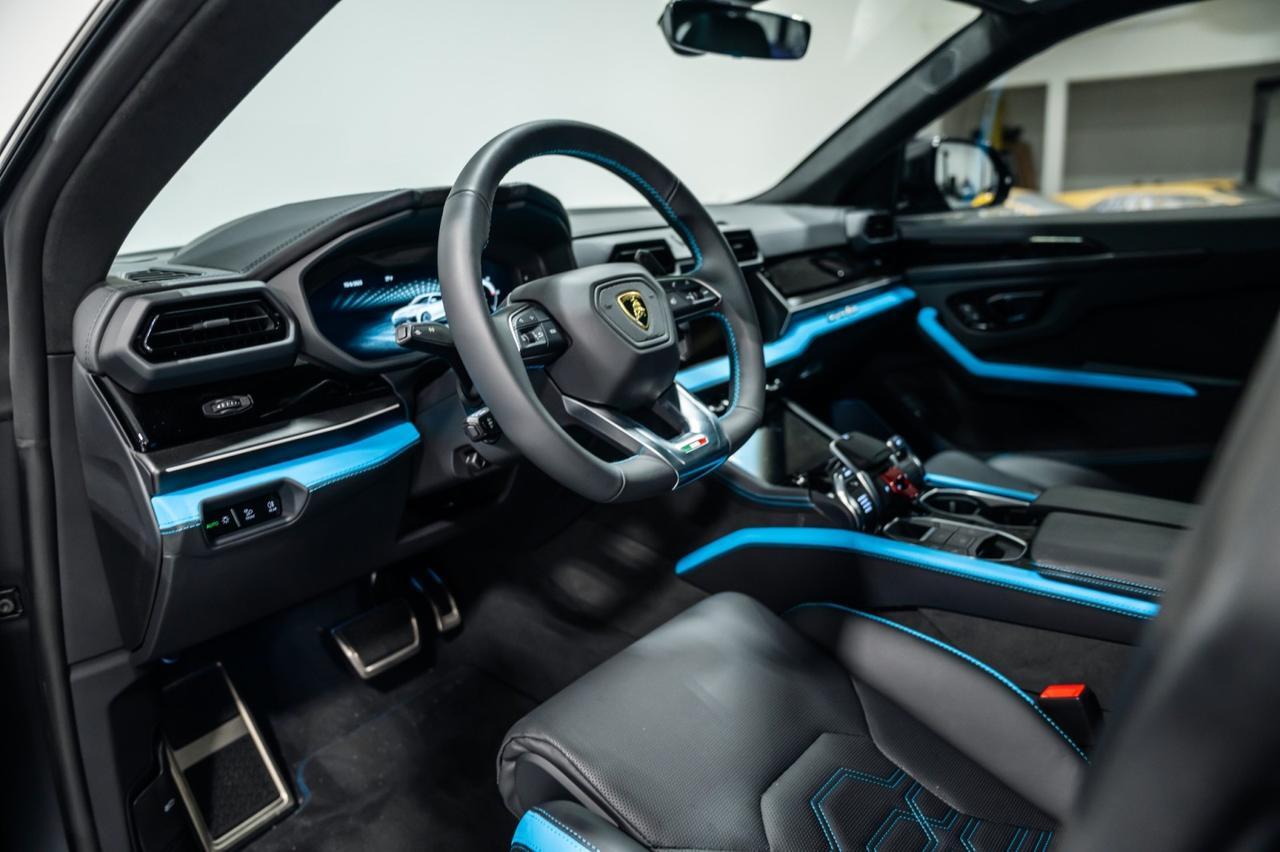 2025 Lamborghini Urus SE Charlotte NC 2025 Lamborghini Urus SE Charlotte NC