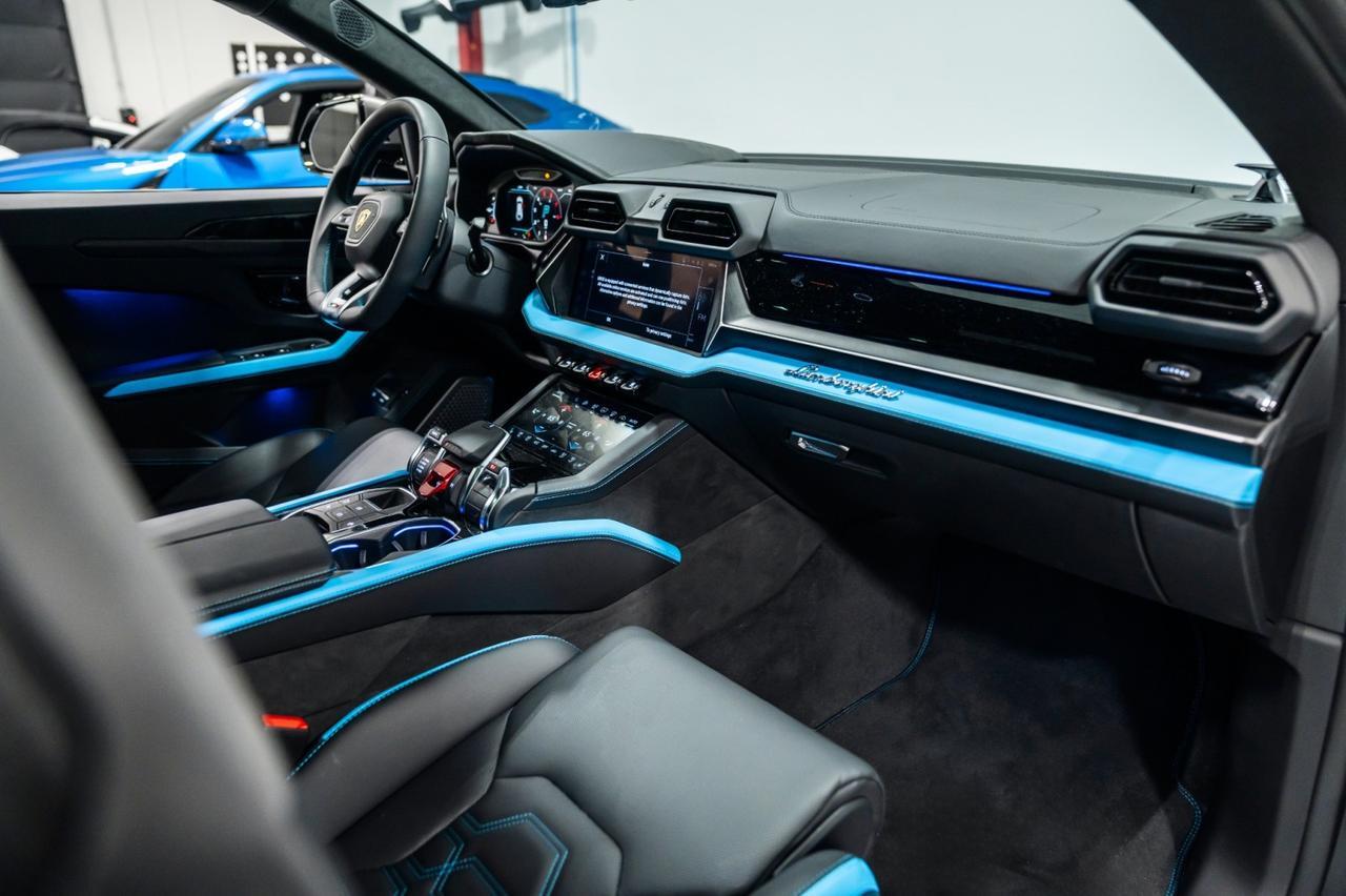 2025 Lamborghini Urus SE Charlotte NC 2025 Lamborghini Urus SE Charlotte NC