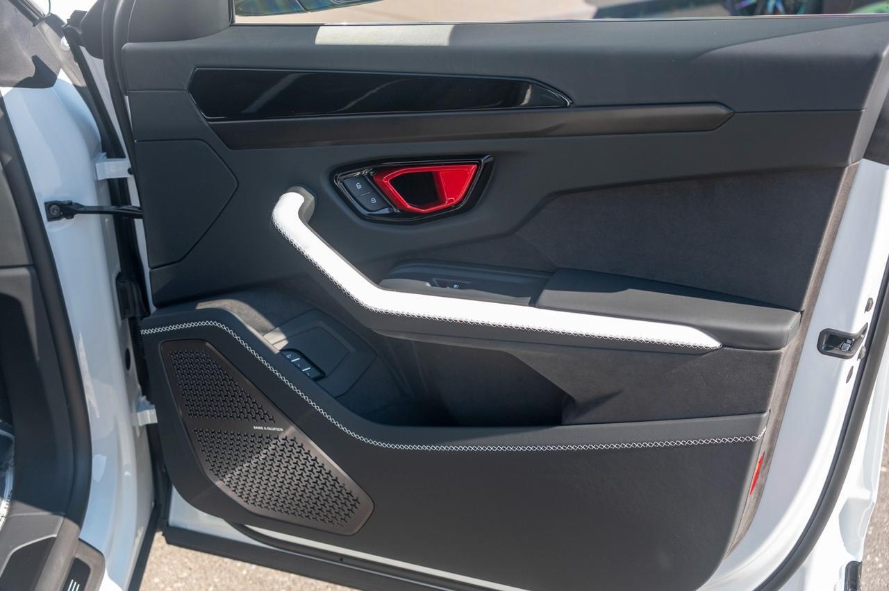 2025 Lamborghini Urus SE Charlotte NC 2025 Lamborghini Urus SE Charlotte NC