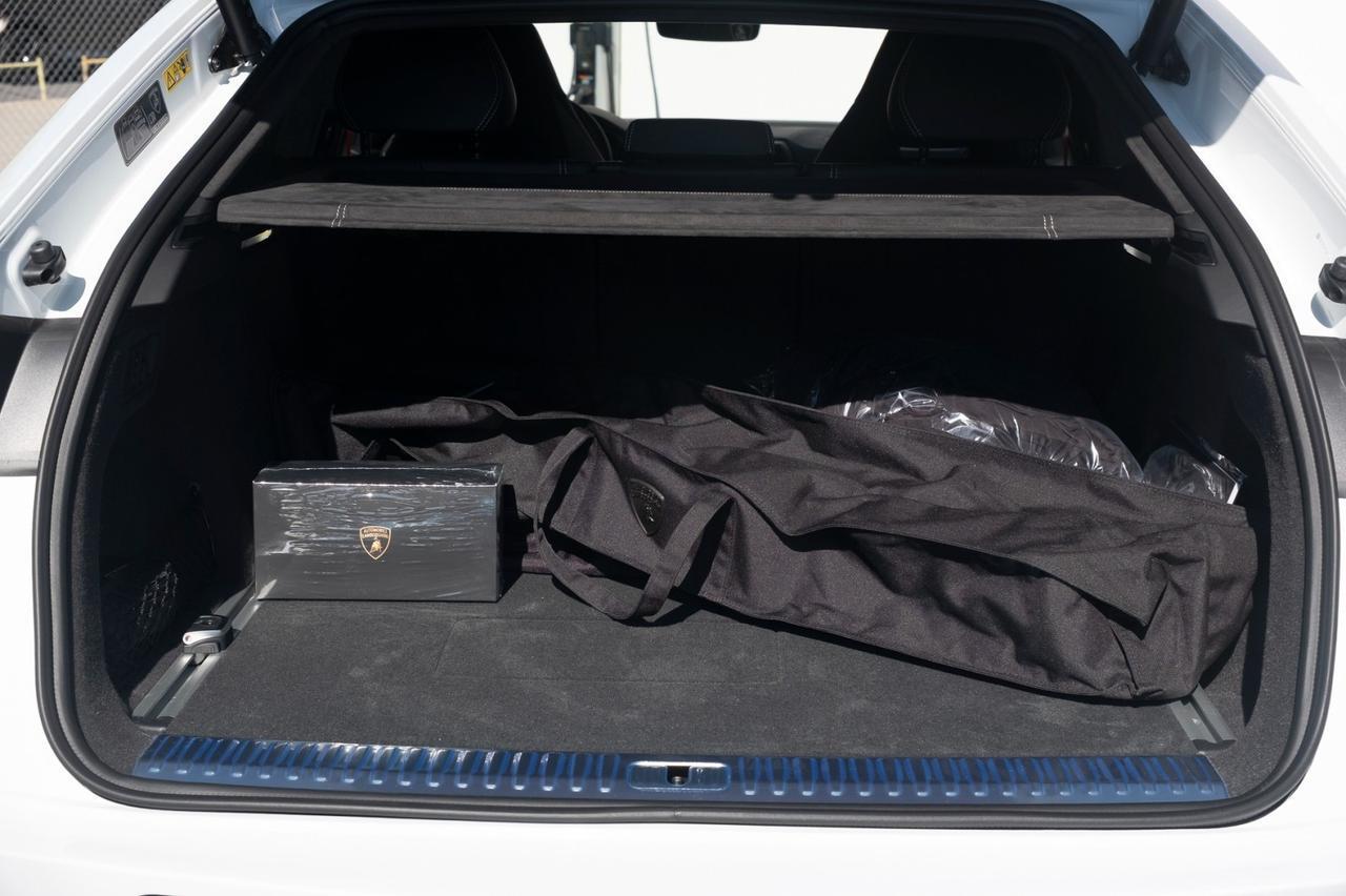 2025 Lamborghini Urus SE Charlotte NC 2025 Lamborghini Urus SE Charlotte NC