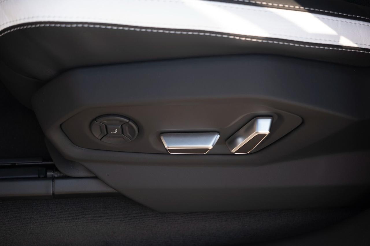 2025 Lamborghini Urus SE Charlotte NC 2025 Lamborghini Urus SE Charlotte NC