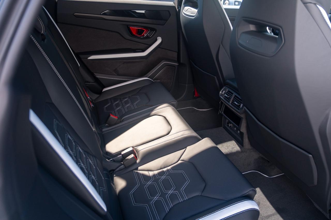 2025 Lamborghini Urus SE Charlotte NC 2025 Lamborghini Urus SE Charlotte NC