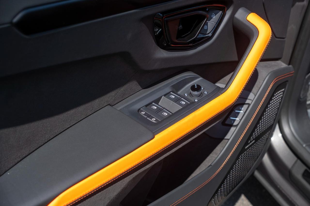 2025 Lamborghini Urus SE Charlotte NC 2025 Lamborghini Urus SE Charlotte NC