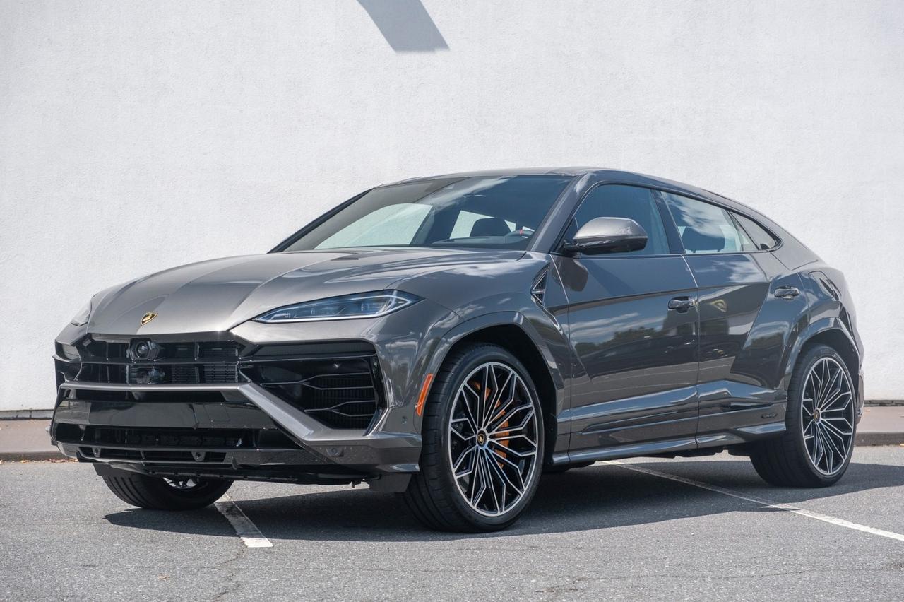 2025 Lamborghini Urus SE Charlotte NC 2025 Lamborghini Urus SE Charlotte NC
