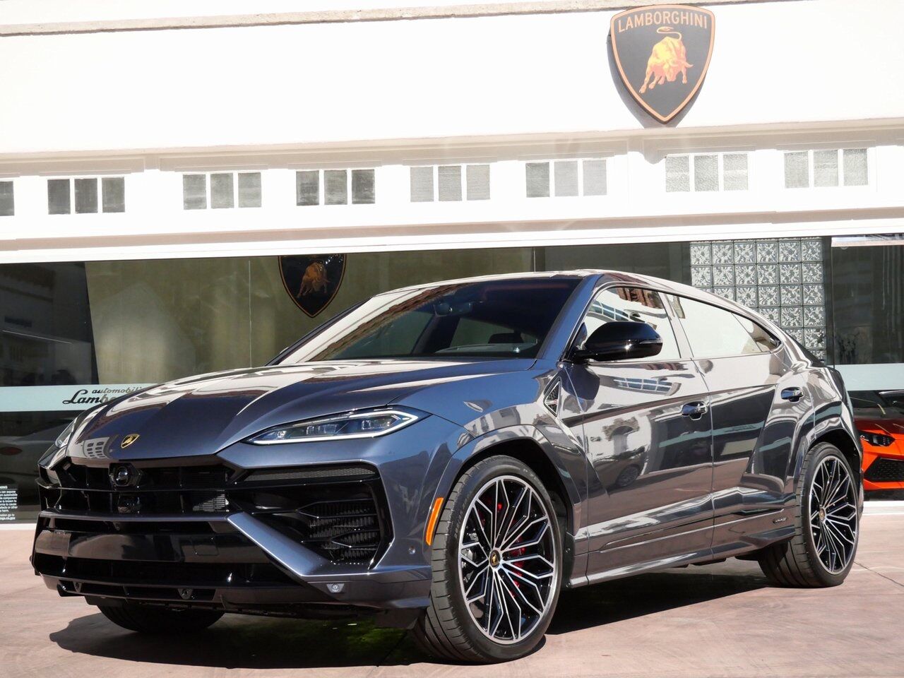 2025 Lamborghini Urus SE Lawrence KS