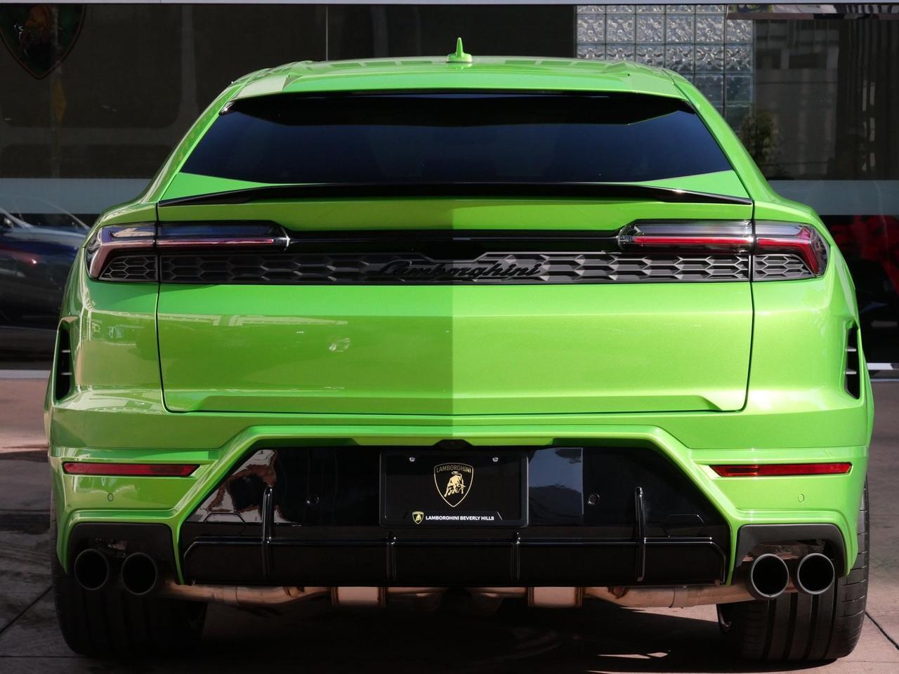 2025 Lamborghini Urus SE Lawrence KS