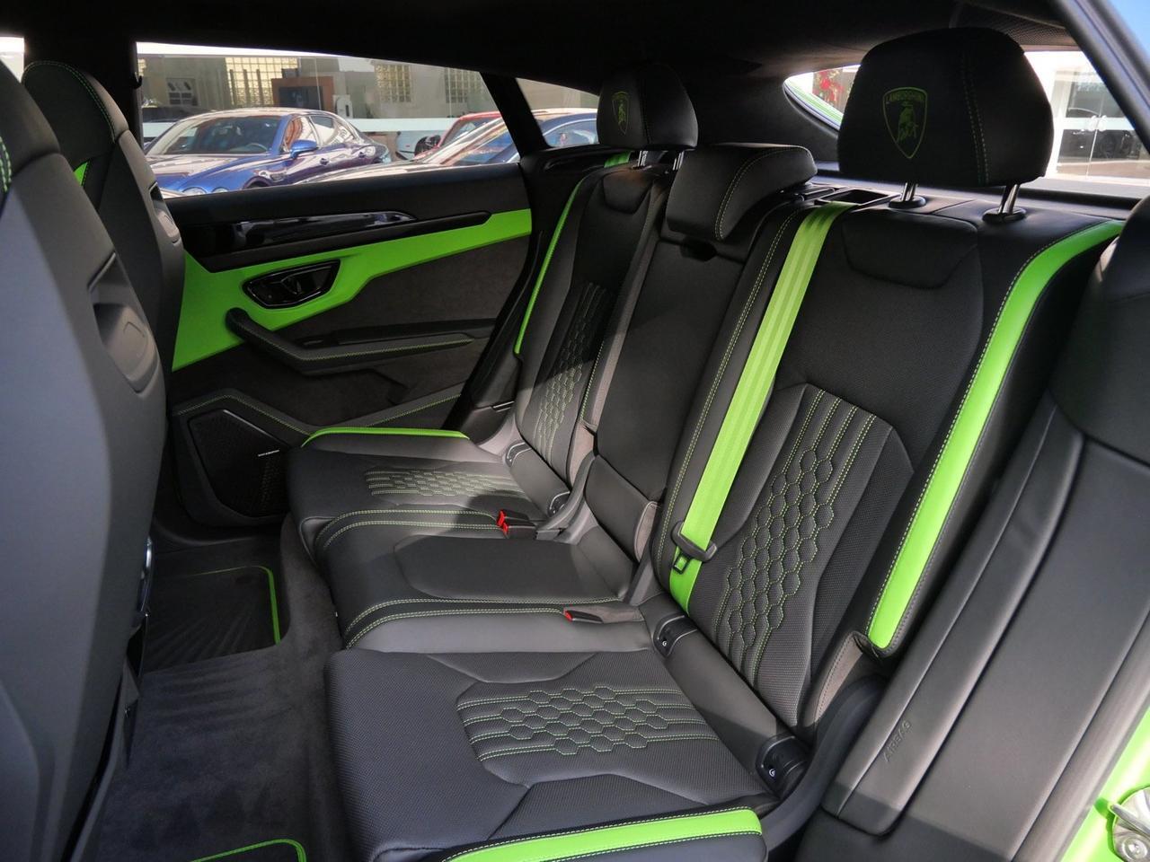 2025 Lamborghini Urus SE Lawrence KS