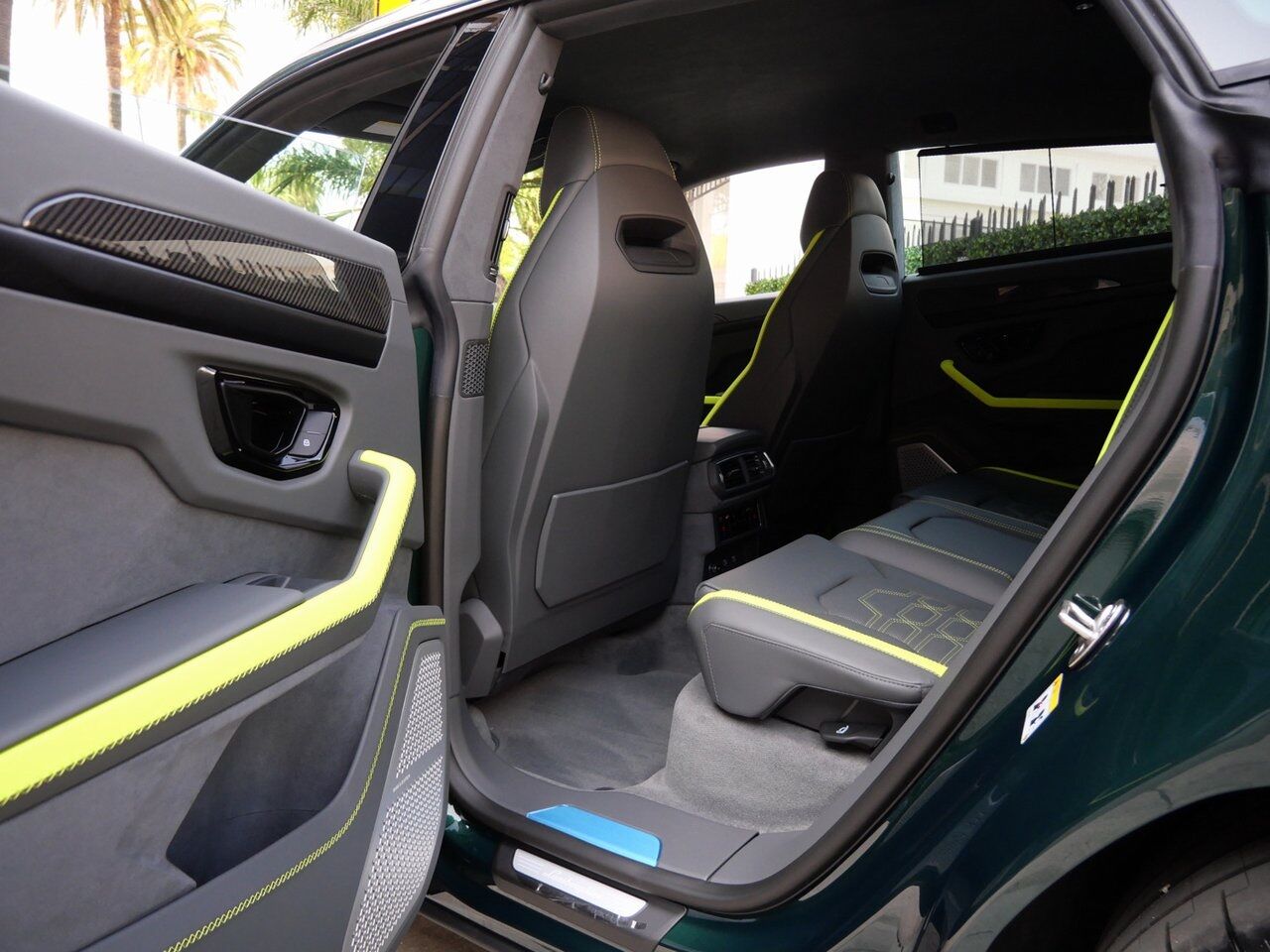 2025 Lamborghini Urus SE Lawrence KS