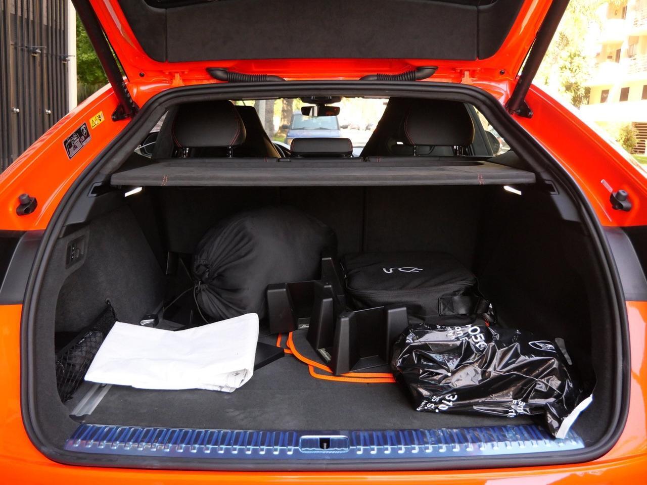 2025 Lamborghini Urus SE Lawrence KS