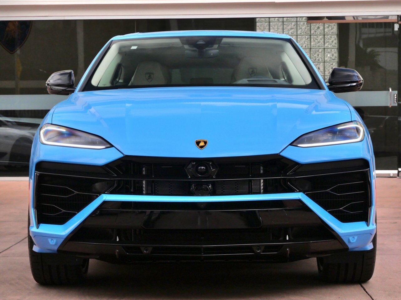 2025 Lamborghini Urus SE Lawrence KS