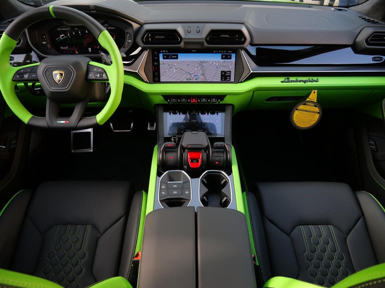 2025 Lamborghini Urus SE Lawrence KS