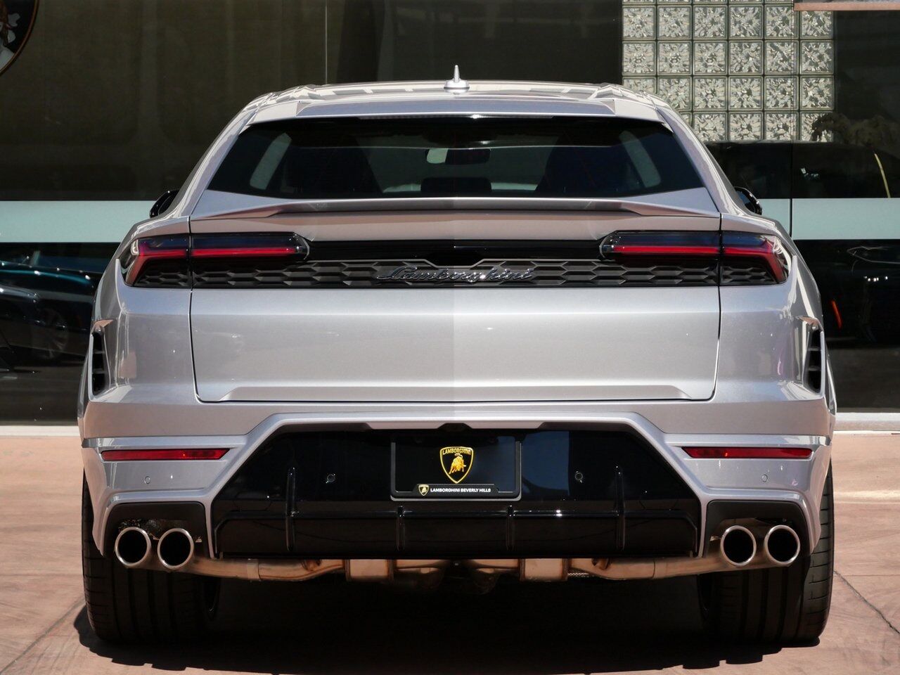 2025 Lamborghini Urus SE Lawrence KS