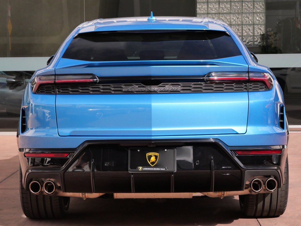 2025 Lamborghini Urus SE Lawrence KS
