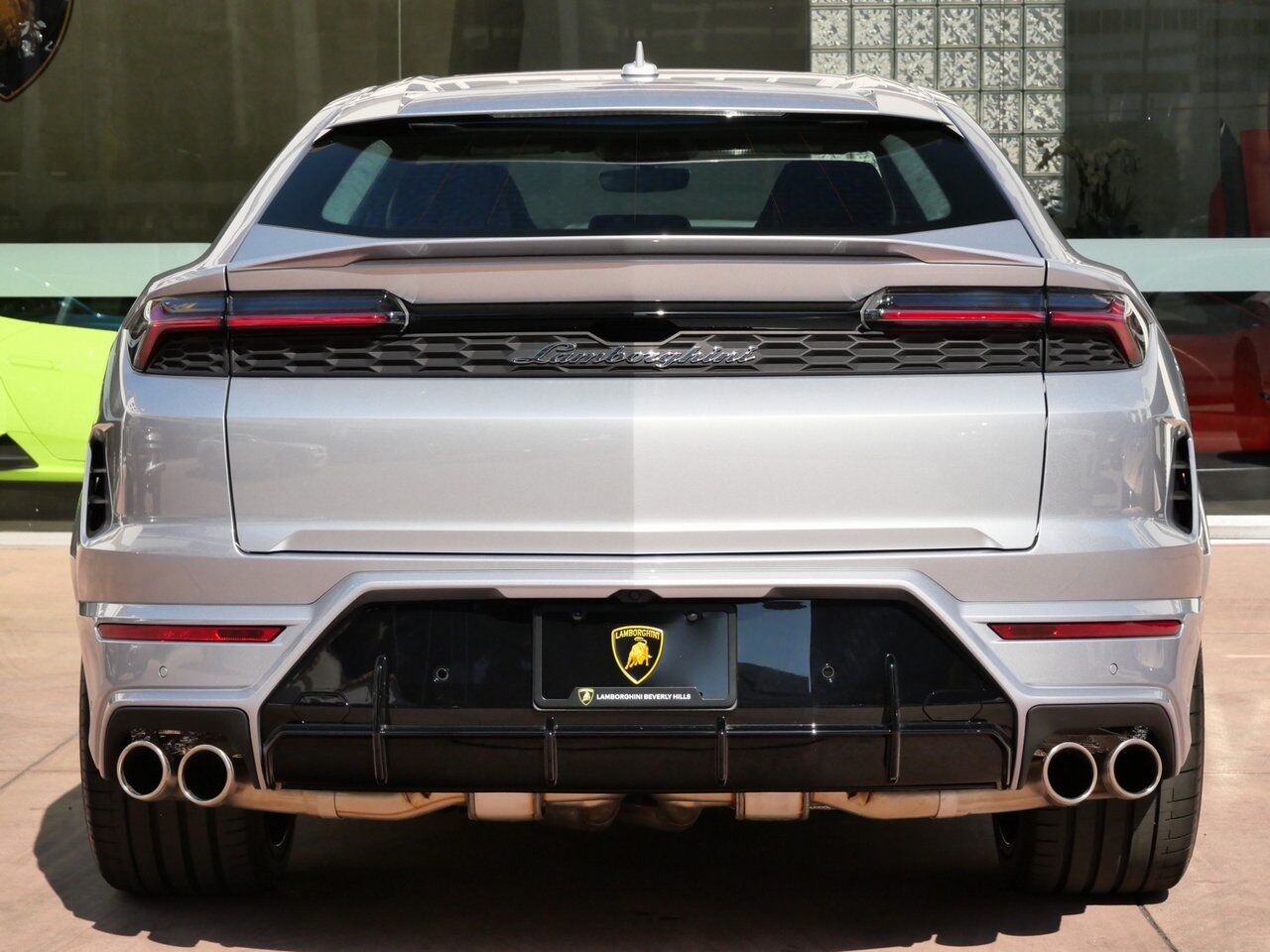 2025 Lamborghini Urus SE Lawrence KS
