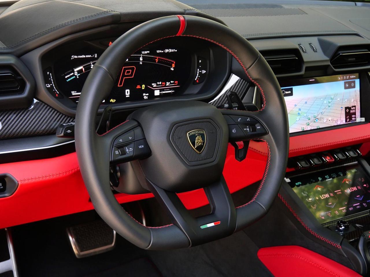 2025 Lamborghini Urus SE SE Lawrence KS